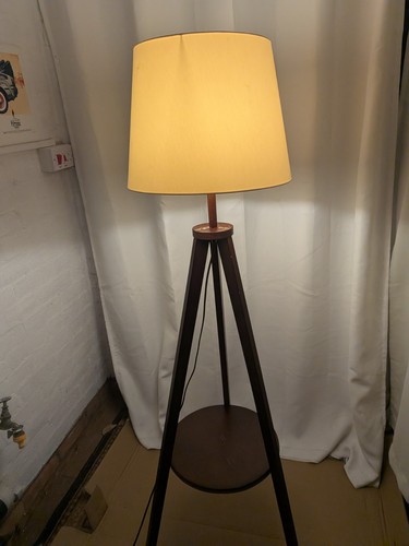 Tripod floor lamp - tripod, |